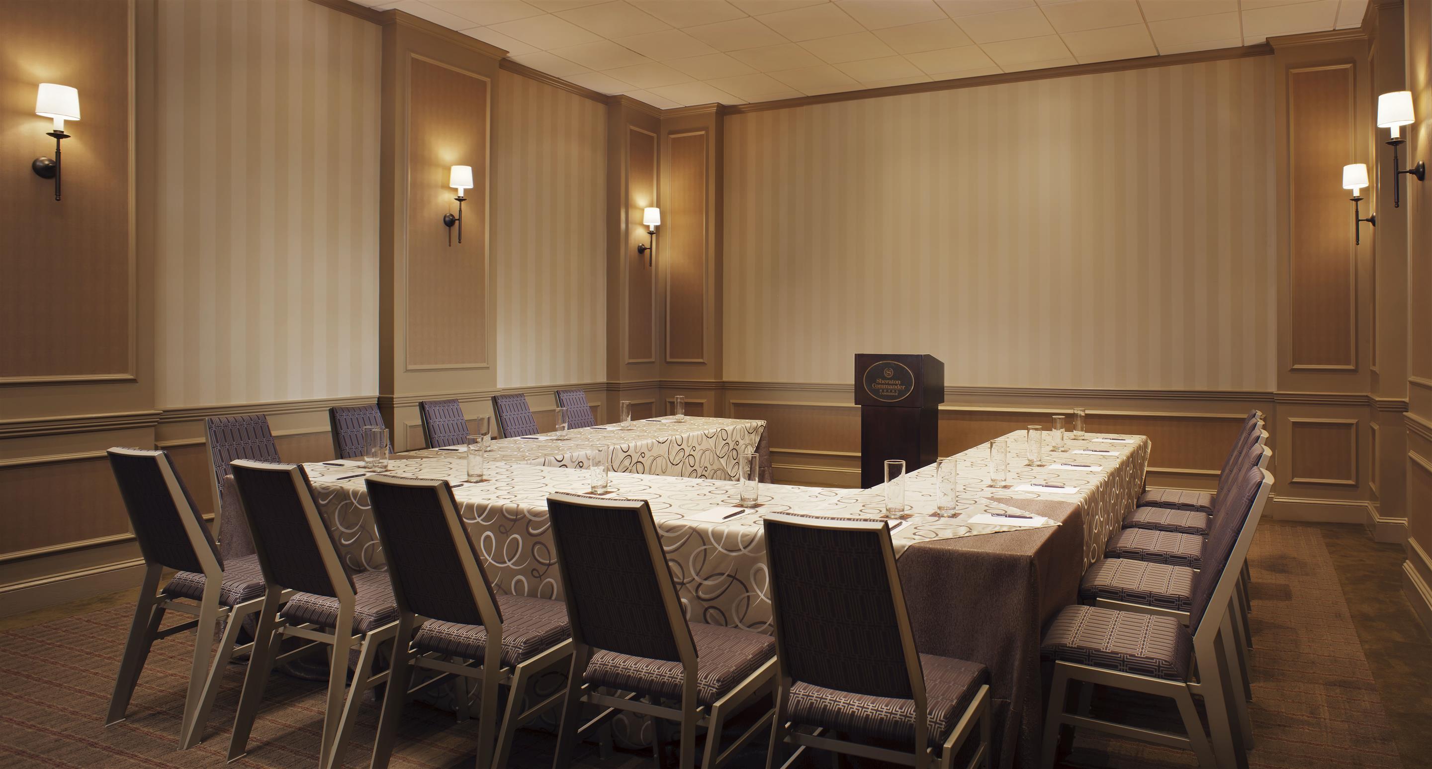 Sheraton Commander 4*