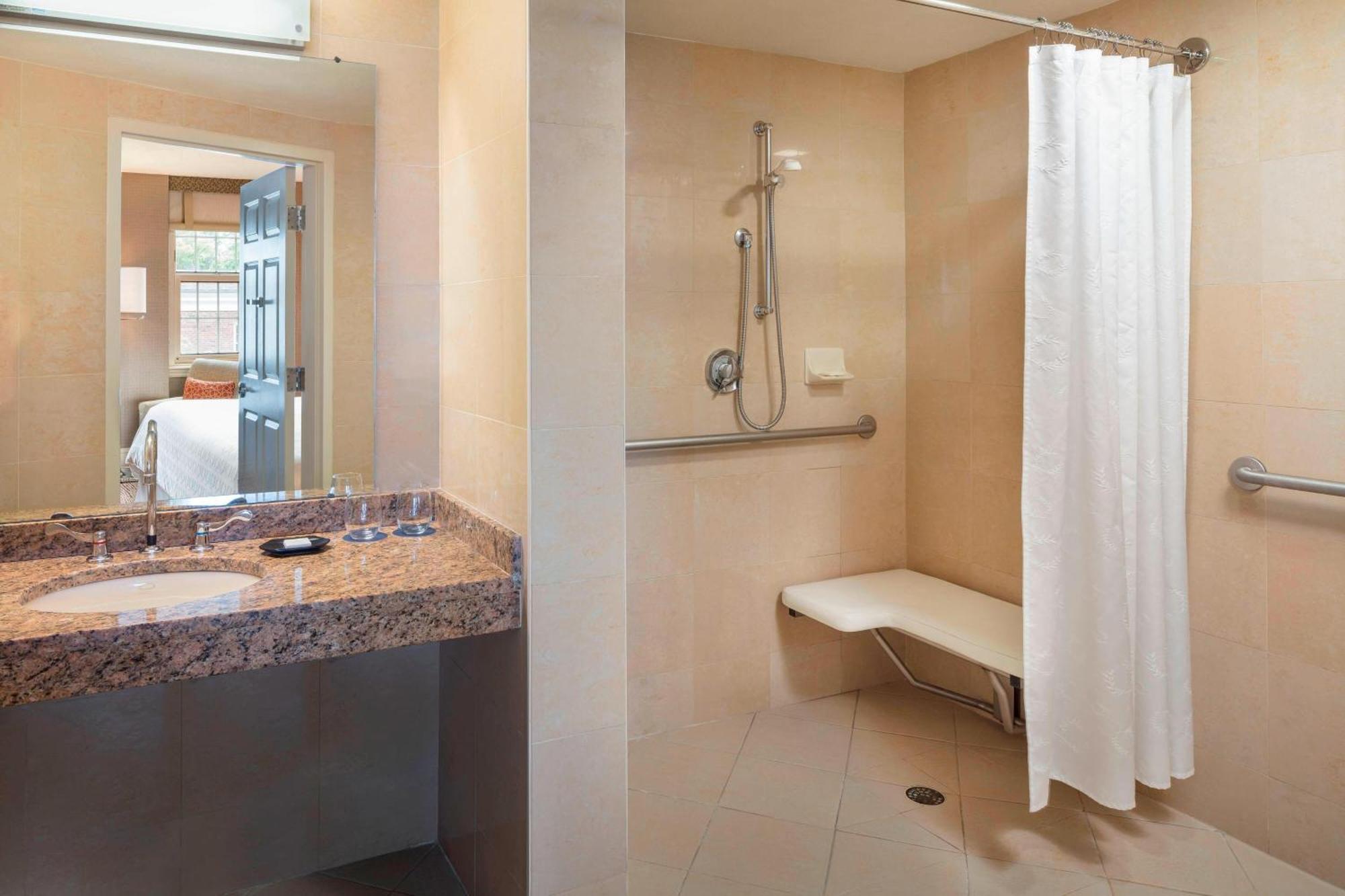 Sheraton Commander Cambridge